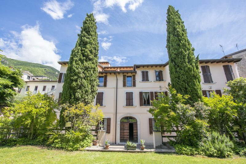 Berny Salò: Near the Lake & Garage