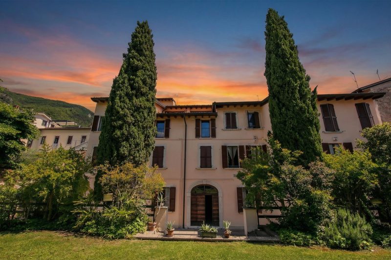 Berny Salò: Near the Lake & Garage