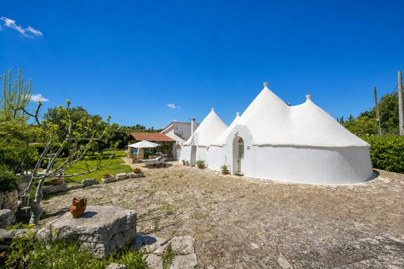 La Casa Sulla Roccia Trulli Pool