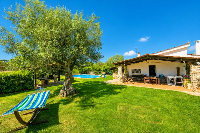 La Casa Sulla Roccia Trulli Pool