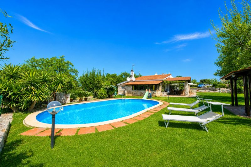 La Casa Sulla Roccia Trulli Pool