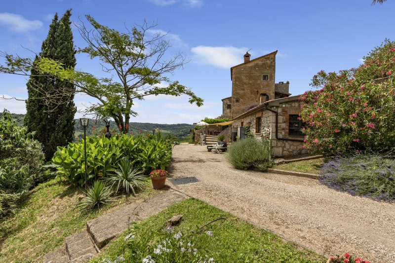 Torre Del Melograno With Heated Pool