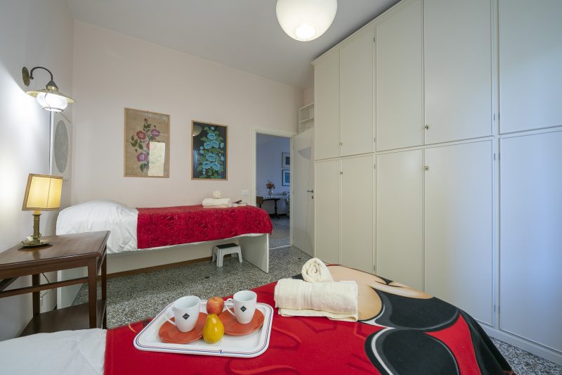 Sunrise Apartment Seaview 100m to Beach