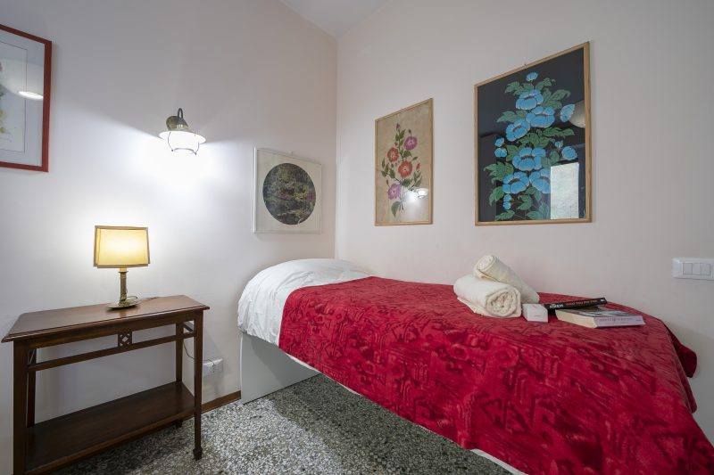 Sunrise Apartment Seaview 100m to Beach