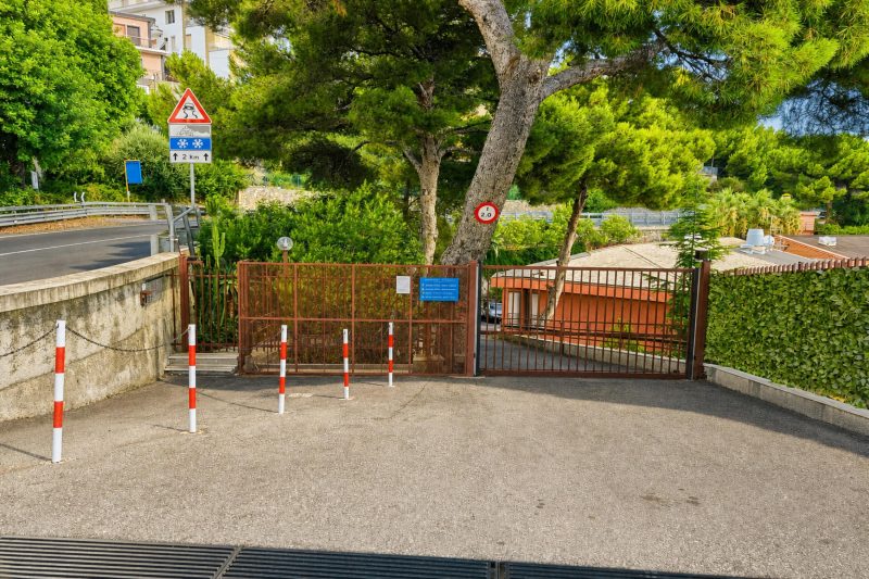 Il Suono del Mare - Sea Front Apt and Pool