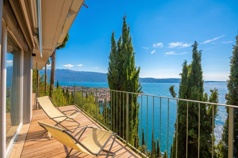 Rustichel fantastic Lake View