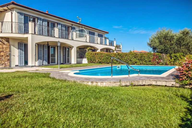 Villa Lucia Riviera dei Fiori, Sea-View and Pool