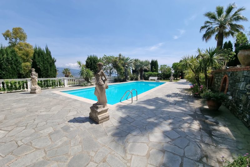 Paradiso Al Mare Terrace and Shared pool