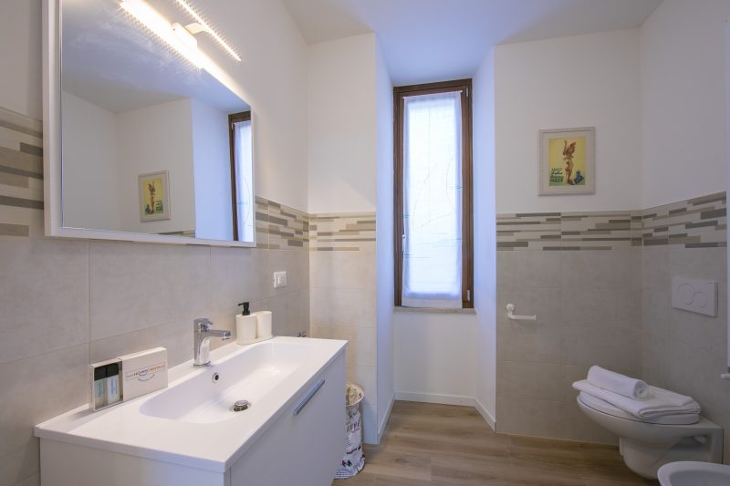 Appartamento Verde - Apartment with Balcony