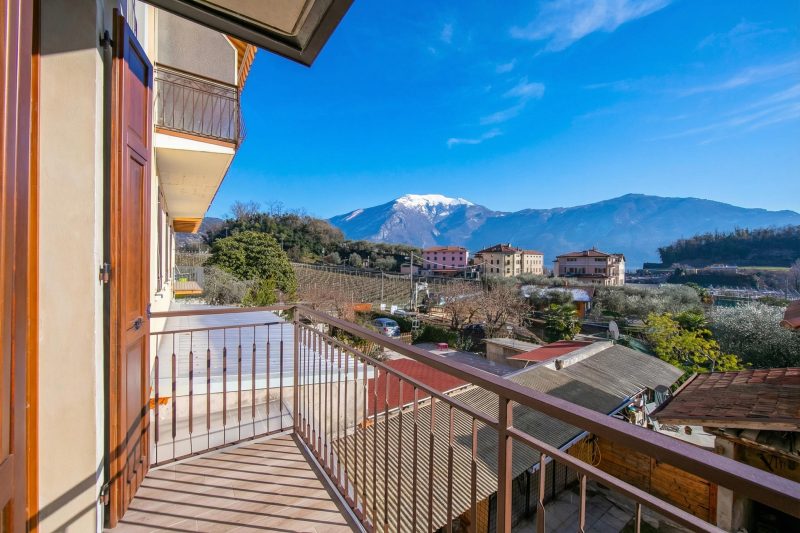 Appartamento Verde - Apartment with Balcony