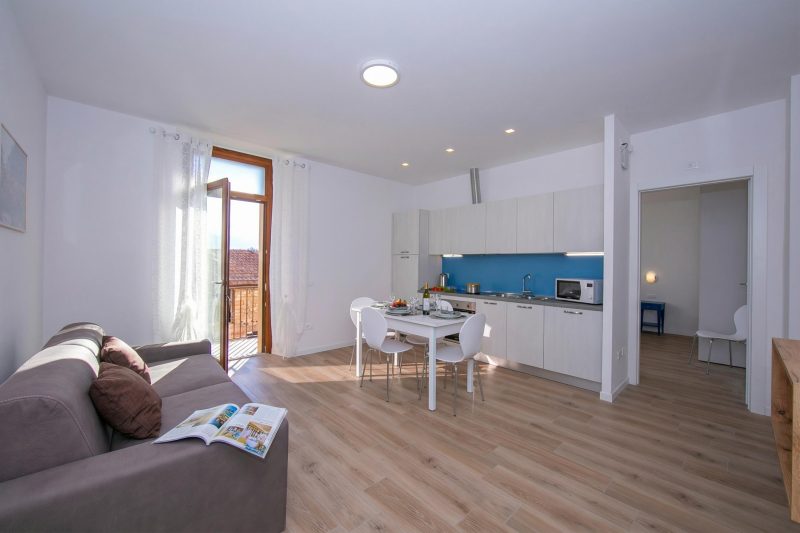 Appartamento Blu - Apartment with Balcony