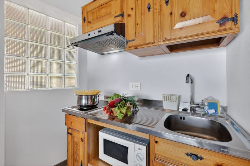 Bellevue Modern Apartment 4