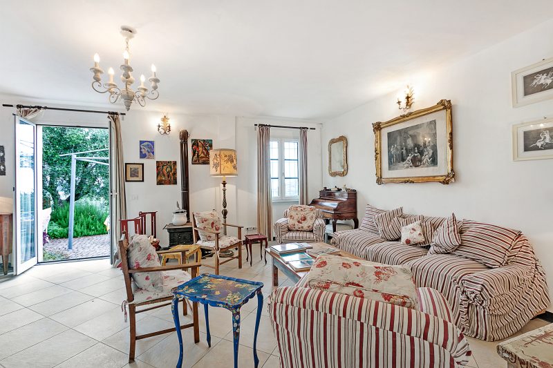 Ca D'artista For Nature Lovers with Terrace Garden