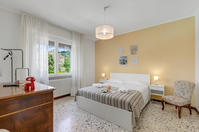 Villa Giulietta: Private Pool & Garden near Lake Maggiore (Sleeps 9)
