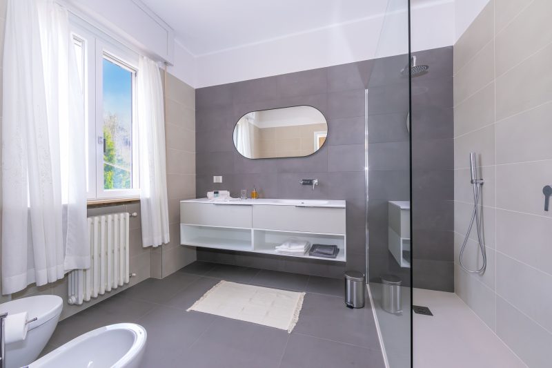 Villa Giulietta: Private Pool & Garden near Lake Maggiore (Sleeps 9)