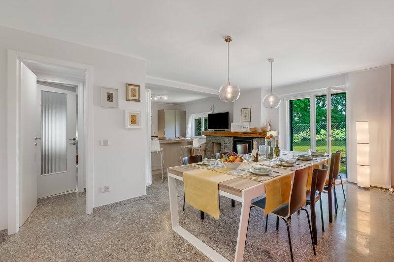 Villa Giulietta: Private Pool & Garden near Lake Maggiore (Sleeps 9)