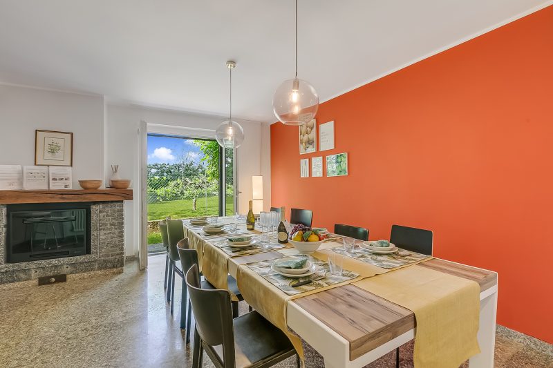 Villa Giulietta: Private Pool & Garden near Lake Maggiore (Sleeps 9)