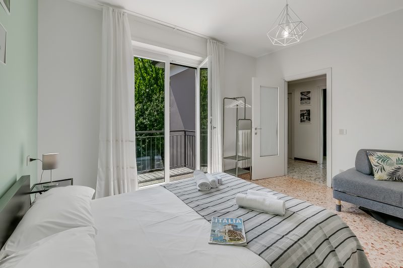 Villa Giulietta: Private Pool & Garden near Lake Maggiore (Sleeps 9)