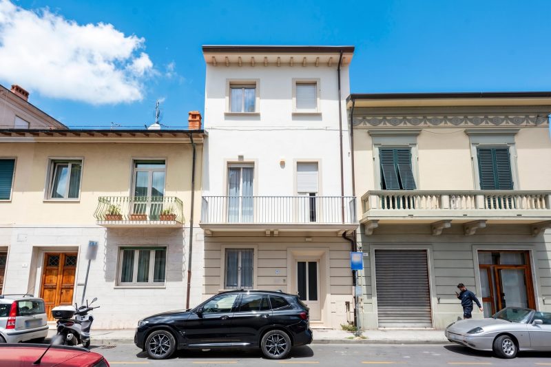 La Suite 2 Ondina Viareggio 200m from sea