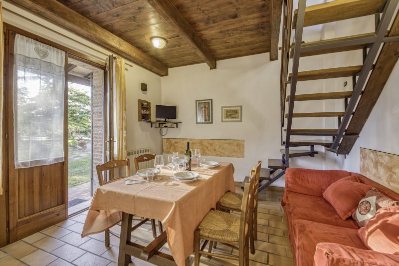 Rosa Canina apt With Shared pool 4 pax