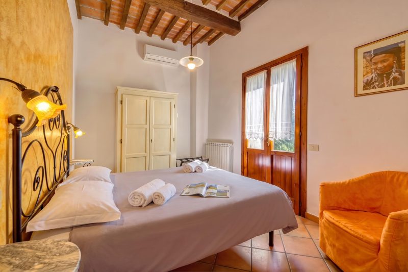 Papavero apt with shared pool