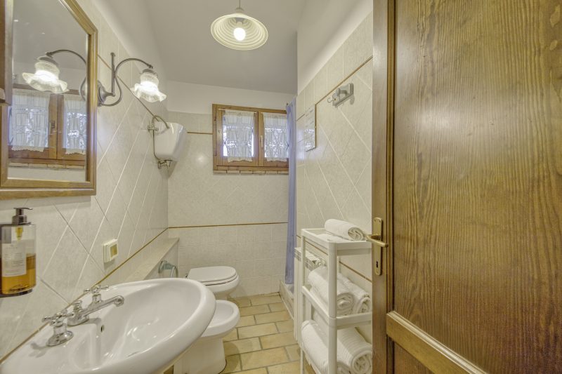 Senape Apt with Shared Pool 3 pax