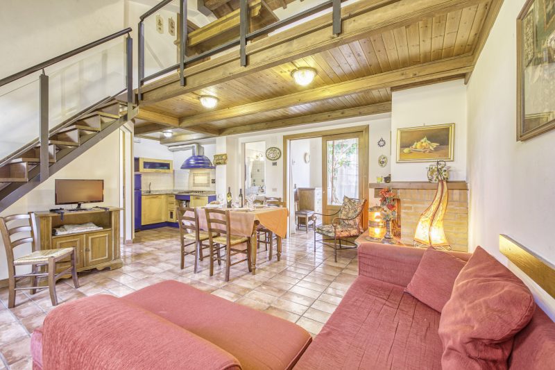 Apartment Biancospino Shared Pool for 5 pax