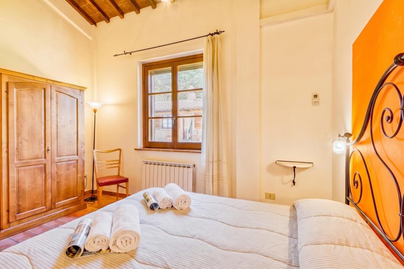 Apartment Biancospino Shared Pool for 5 pax