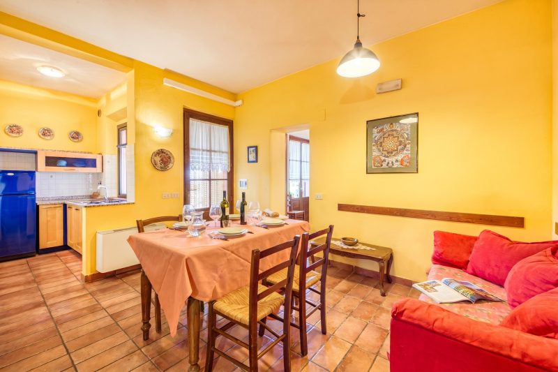 Apartment Olivo Shared Pool for 4 pax