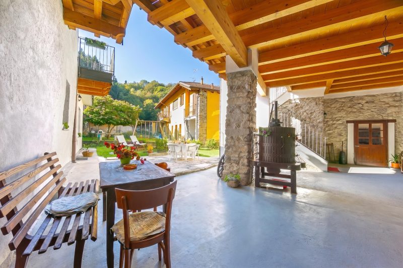 Historic Casa Baroni near Lake Orta