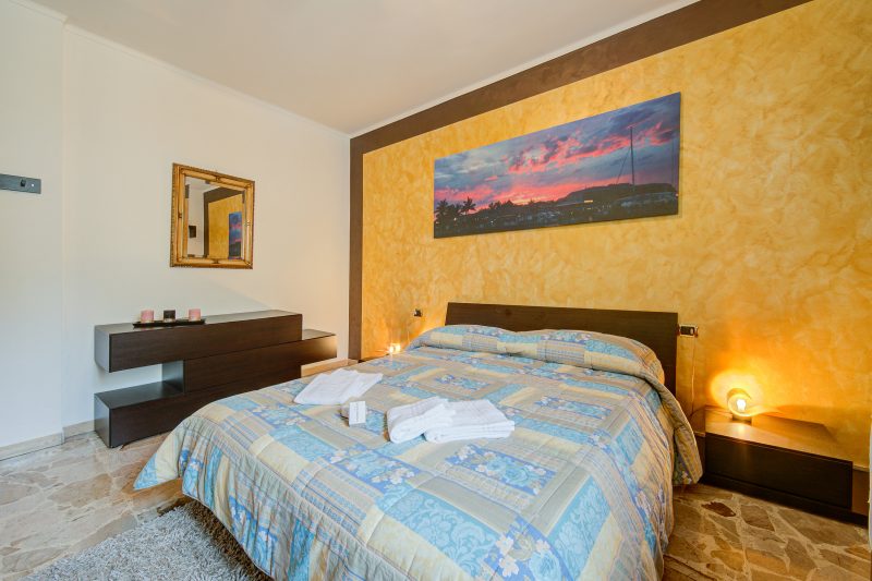 Silvy Apt Salò | Charming & Near Center