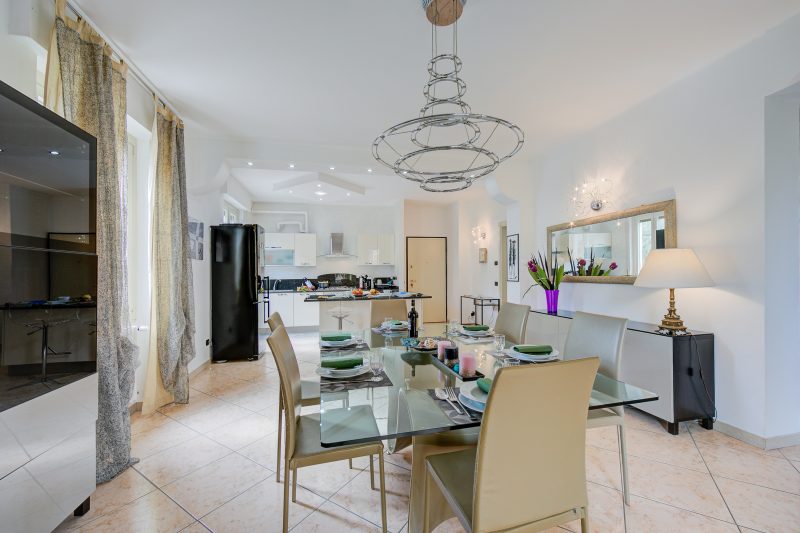 Silvy Apt Salò | Charming & Near Center