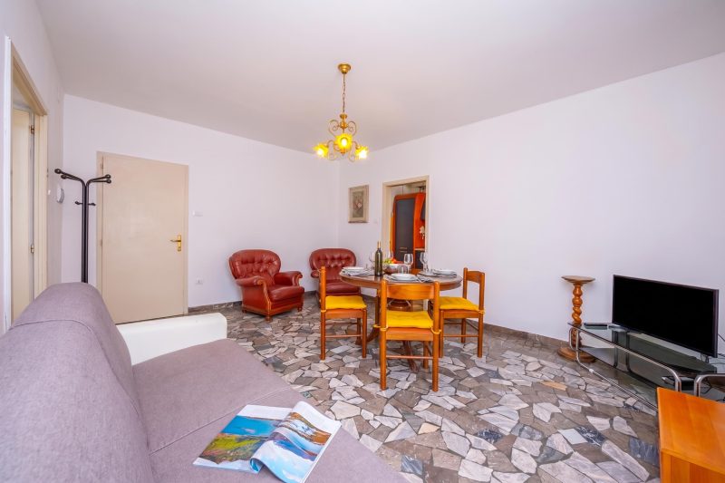 Residenza Rocca del Lago 3