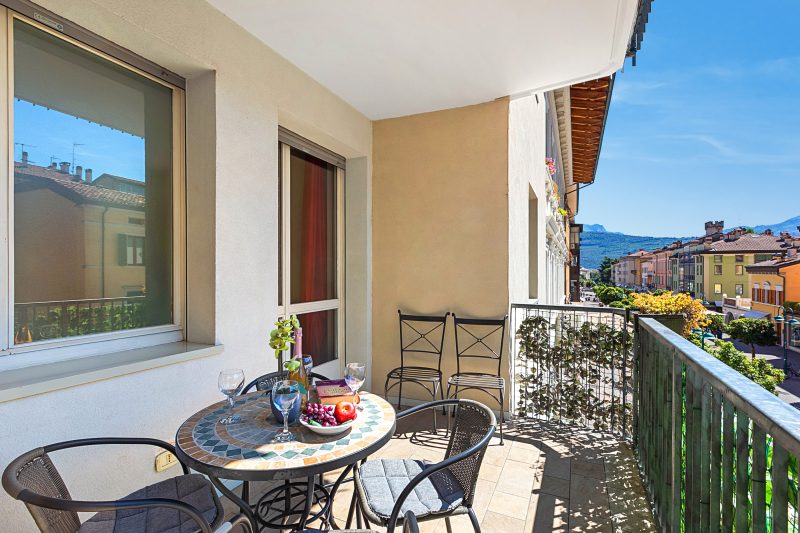 Riva Dante Apartment