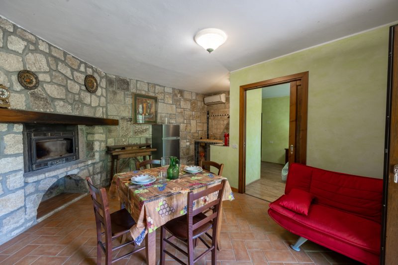 Appartamento Ciliegia in Tuscan Hills with Shared Pool