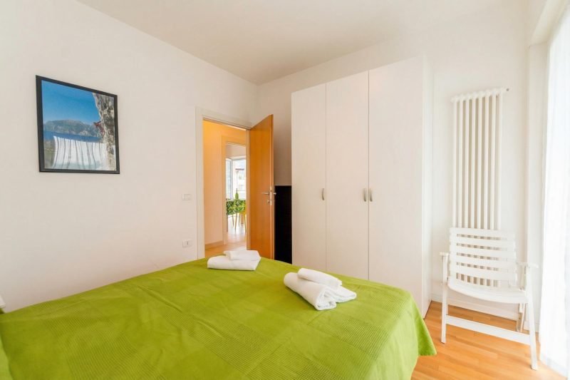 Torbole Relax, Pool & Balcony Apartment 2