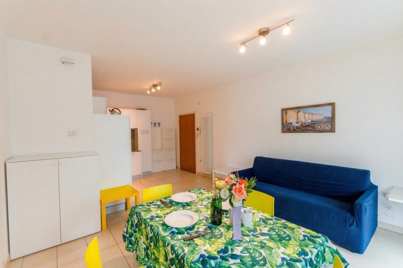 Torbole Relax, Pool & Balcony Apartment 2