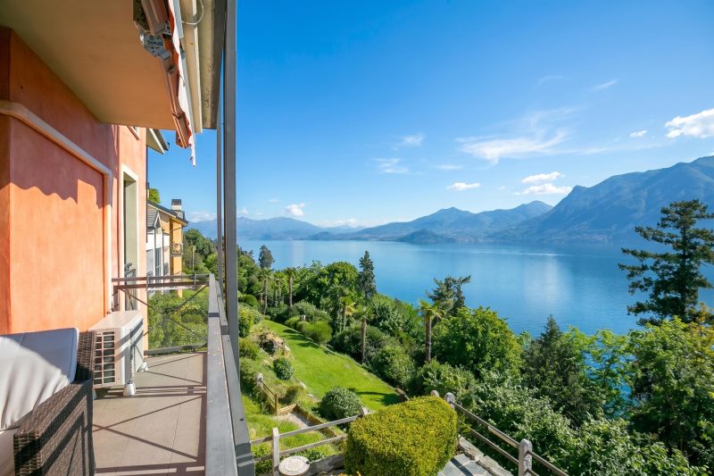Panorama Lake View Apt + Pool & Beach