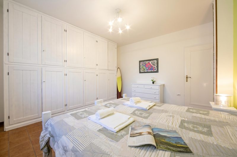 Villa Fiorita - Apt 2 - Margherita near lake, shops & AC