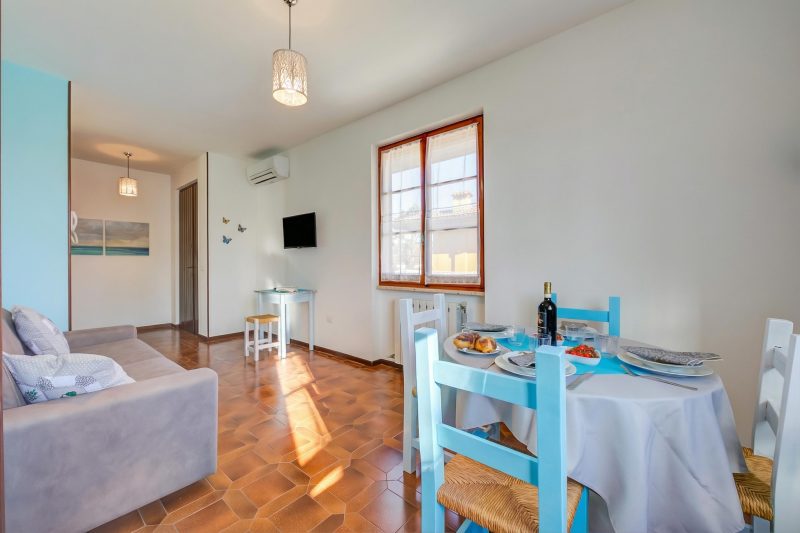 Villa Fiorita - Apt 3 - Ortensia near lake, shops & AC