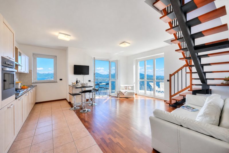 Penthouse The Magnifique View in Stresa