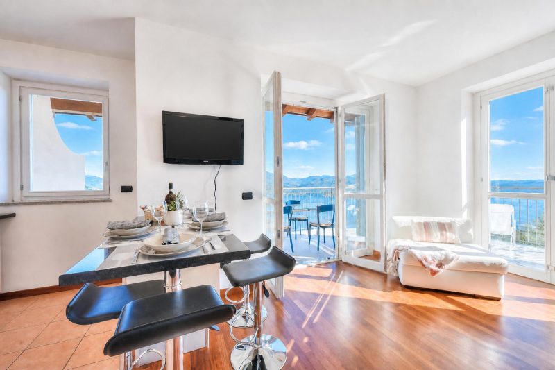 Penthouse The Magnifique View in Stresa