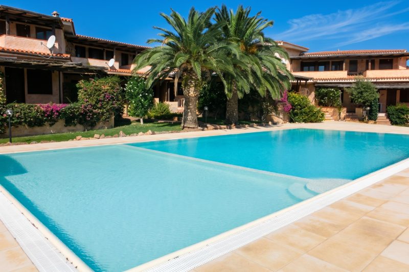 Blue&Green House With Shared Pool