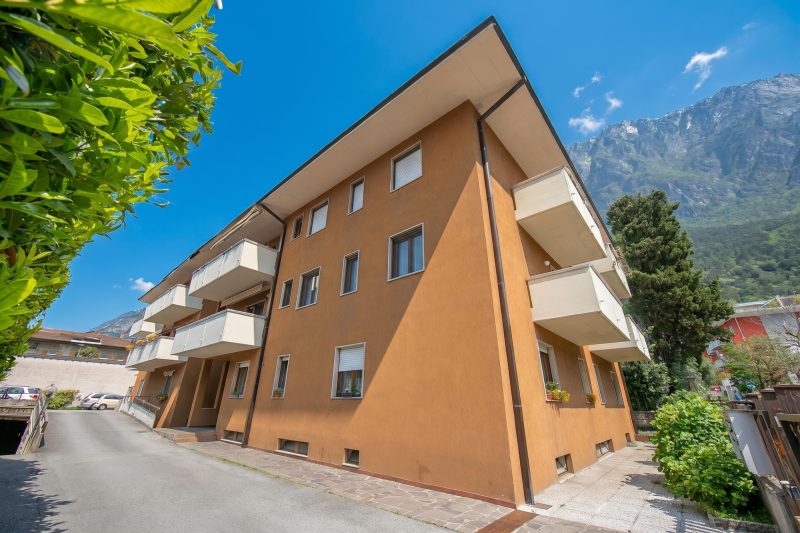 Casa Alexander - Lake Garda Apartment with Terrace