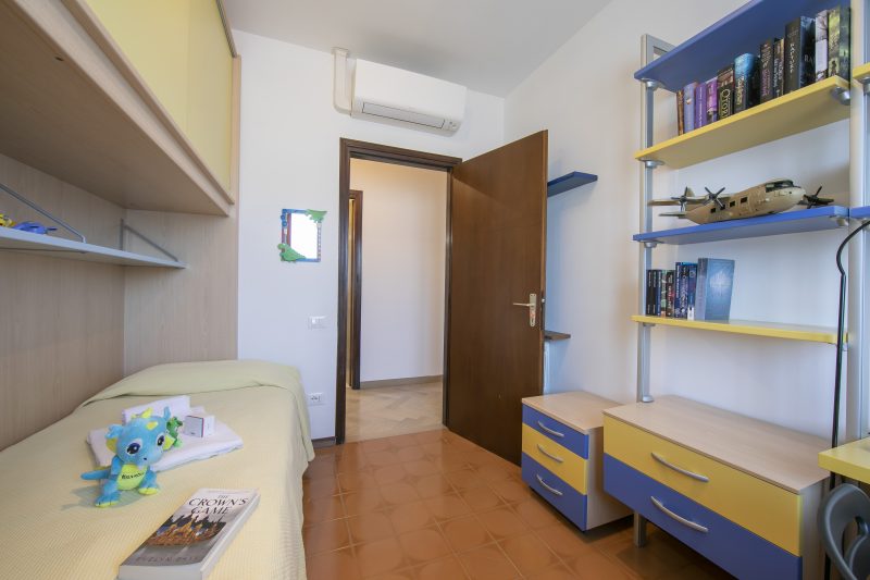 Casa di Paola: Lake-View Balcony Apartment in Peschiera