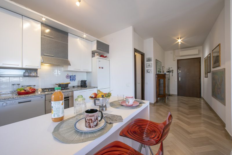 Casa di Paola: Lake-View Balcony Apartment in Peschiera