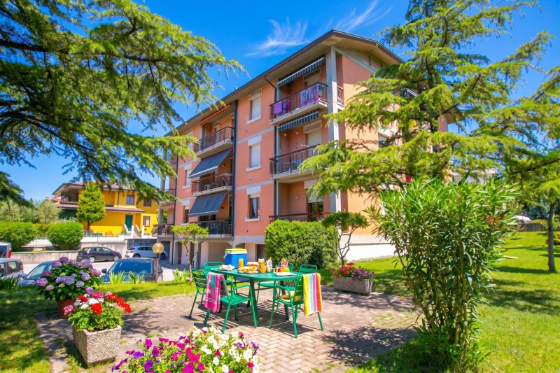 Casa di Paola: Lake-View Balcony Apartment in Peschiera