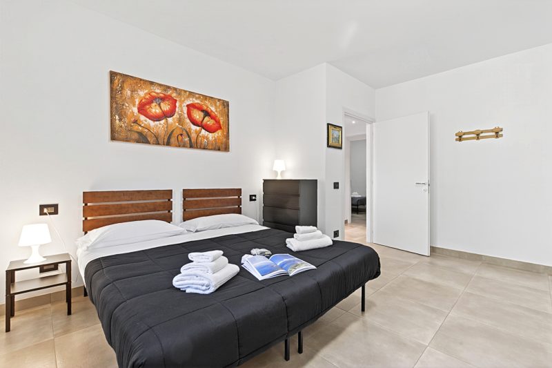 Villa Teresa Apt Lake Garda View 2BR + Pool (Sleeps 6)