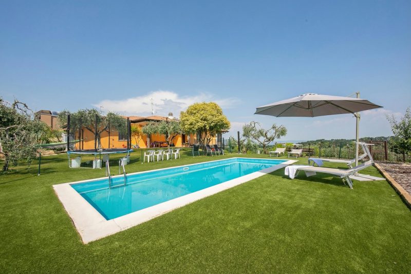 Villa Teresa Apt Lake Garda View 2BR + Pool (Sleeps 6)