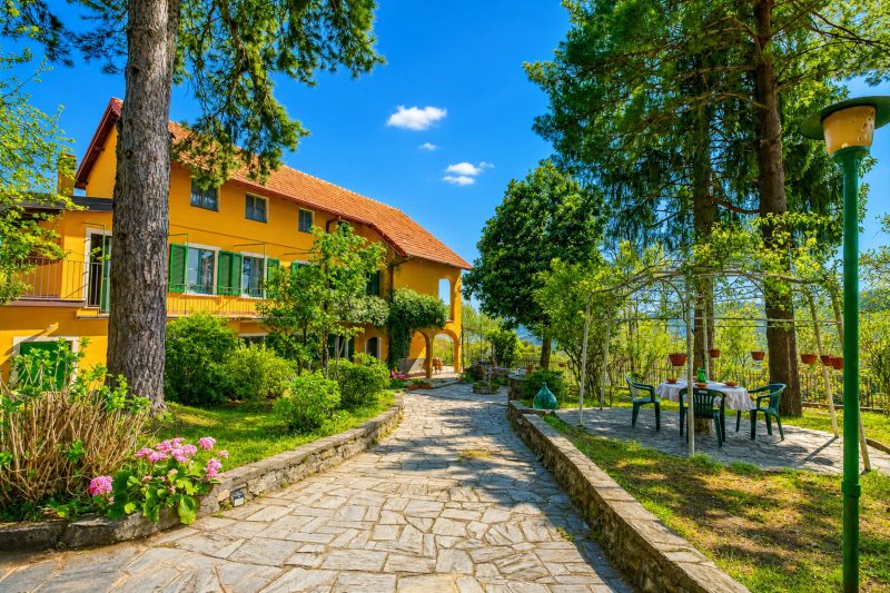 Villa I Tre Archi for 6 with Private Garden